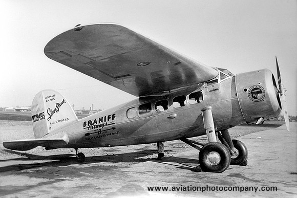 Braniff Airways Lockheed Vega 5C NC8495