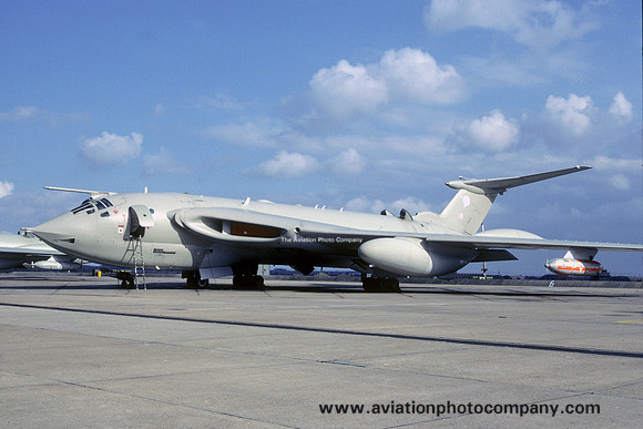 RAF 55 Squadron Handley Page Victor K.2 XL190 (1991)