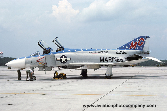 USMC VMFA-321 McDonnell F-4B Phantom 152292/MG-1 (1975)