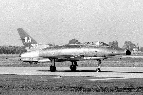 USAF South Carolina ANG 119 TFS North American F-100D Super Sabre 55-3750/XA (1969)