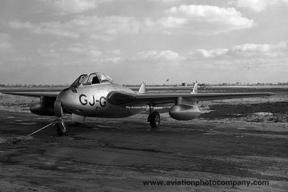 Royal Canadian Air Force De Havilland Vampire F.3 17028