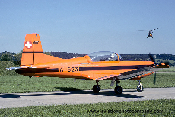 Swiss Air Force Pilatus PC-7 A-923 (1987)