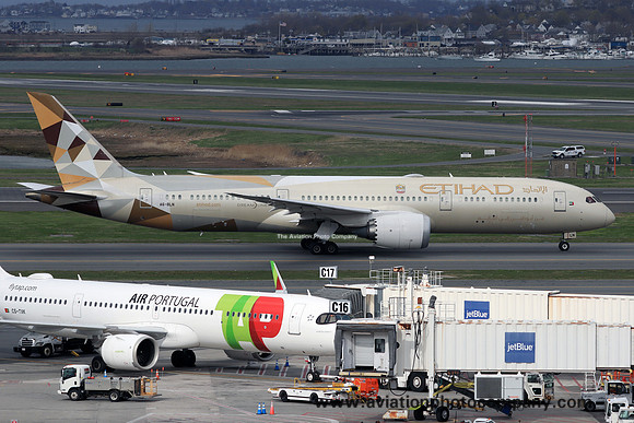 Etihad Airways Boeing 787-9 A6-BLN at Boston (2024)