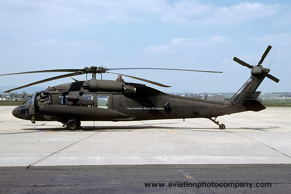 US Army Sikorsky UH-60L Blackhawk 96-26692 (1997)