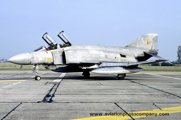 RAF 19 Squadron McDonnell F-4M Phantom FGR.2 XV430/C (1982)