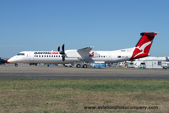 Qantas Link DHC-8-400 VH-LQK at the Avalon Airshow (2013)