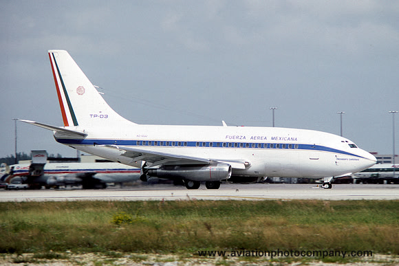 Mexican Air Force Boeing 737-100 TP-03/XC-UJJ (1984)