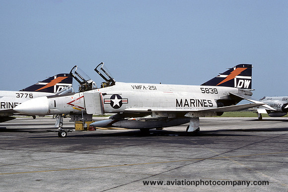 USMC VMFA-251 McDonnell F-4J Phantom 155838/DW-1 (1975)