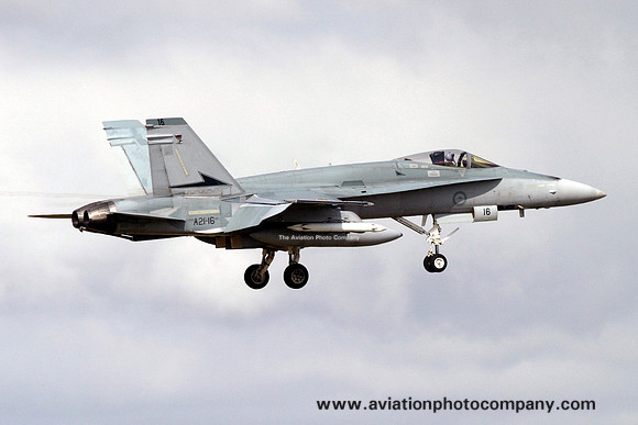 RAAF 77 Squadron McDonnell Douglas F/A-18A Hornet A21-16 (2009)