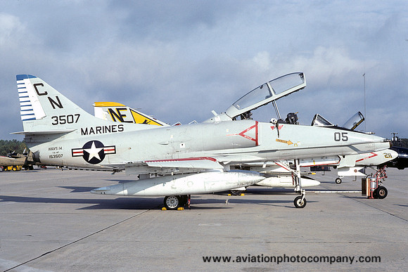 USMC H&MS-14 Douglas TA-4F Skyhawk 153507/CN-05 (1976)