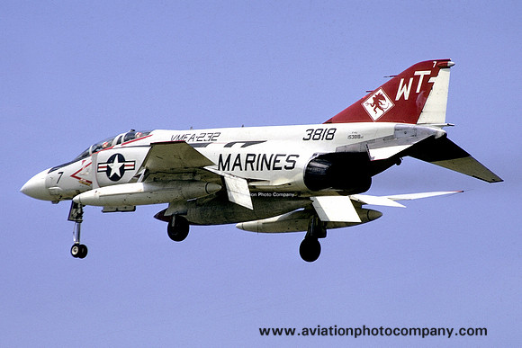 USMC VMFA-232 McDonnell F-4J Phantom 153818/WT-07 (1974)