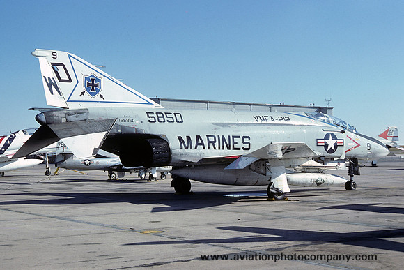 USMC VMFA-212 McDonnell F-4J Phantom 155580/WD-9 (1975)