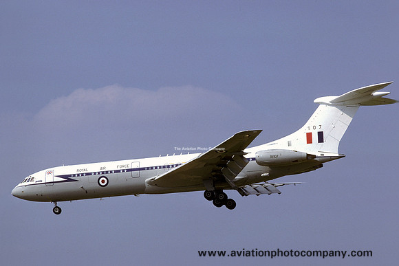 RAF 10 Squadron Vickers VC-10 C.1 XV107 (1988)