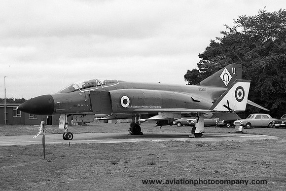 Royal Navy PTF McDonnell F-4K Phantom FG.1 XT857 (1973)