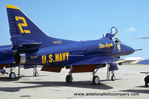 US Navy Blue Angels Douglas A-4F Skyhawk 154177/2 (1975)
