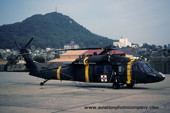 US Army 542 Med Co Sikorsky UH-60A Blackhawk 84-23960 (2001)