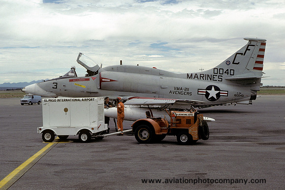 US Marines VMA-211 Douglas A-4M Skyhawk 160040/CF-3 at El Paso (1980)