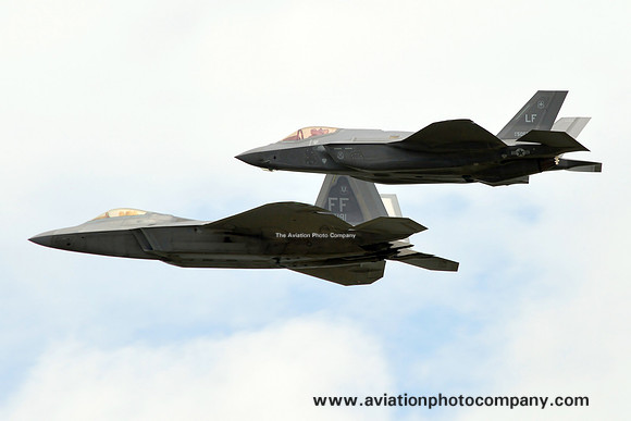 USAF 56 FW Lockheed F-35A 12-5052/LF and 1 FW Lockheed F-22A Raptor 09-4191/FF at RIAT Fairford (2016)