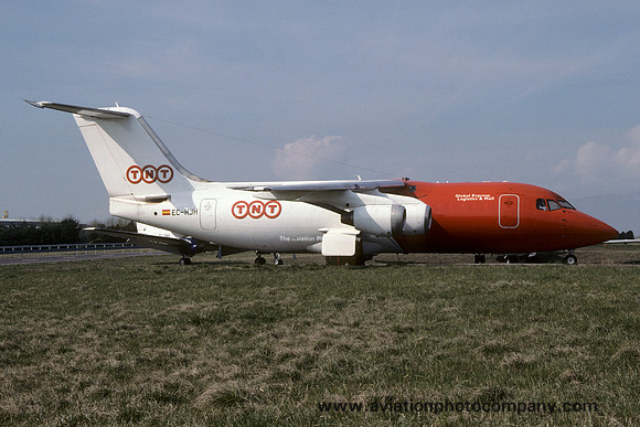 TNT BAe 146-200 EC-HJH (2000)