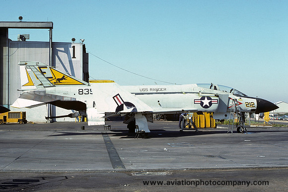 US Navy VF-21 McDonnell F-4J Phantom 158358/NE-212 (1975)