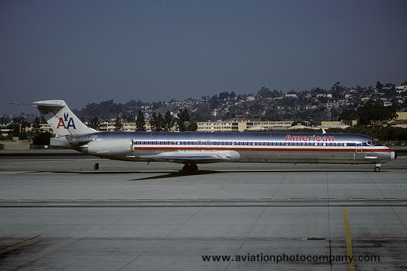 American Airlines McDonnell Douglas MD-82 N442AA at San Diego IAP (1999)