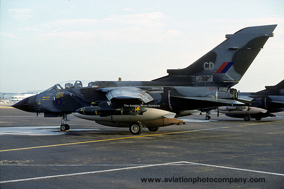 RAF 14 Squadron Panavia Tornado GR.1 ZA465/CD (1991)