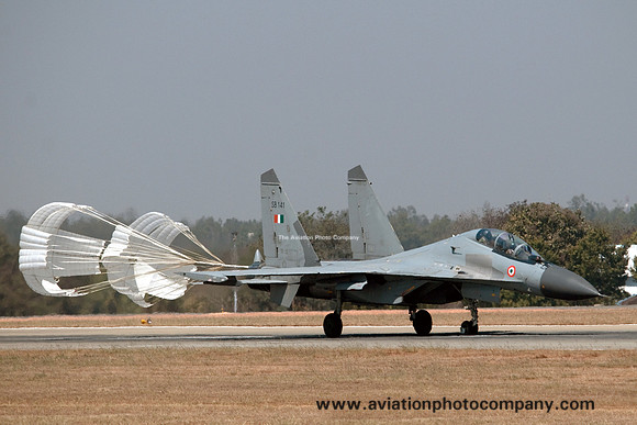 Indian Air Force Sukhoi Su-30MKI SB-141 at Aero India 2011