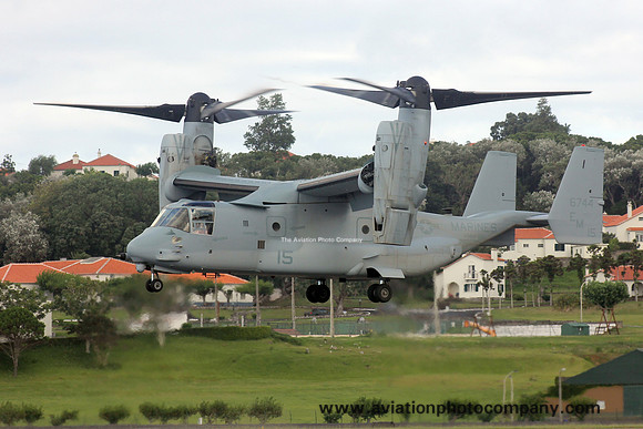 USMC VMM-261 Bell-Boeing MV-22B 166744/EM-15 at Lajes (2015)