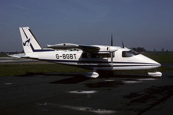 Wickenby Aviation Partenavia P.68B Victor G-BGBT