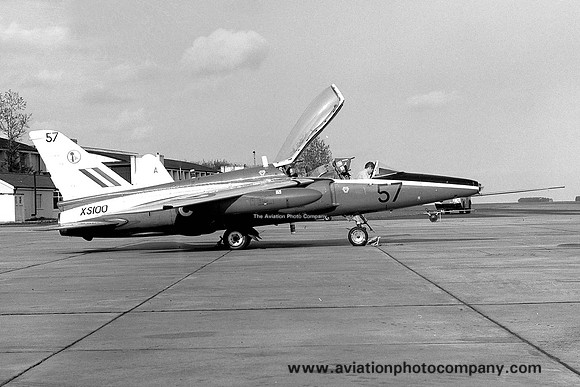 RAF 4 FTS Folland Gnat T.1 XS100/57 (1970)