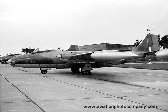 RAF 16 Squadron English Electric Canberra B(I).8 XM245 (1971)