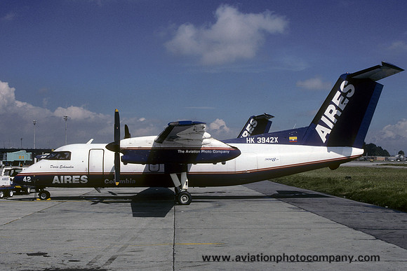 Aires DHC-8-100 HK-3942X (1999)