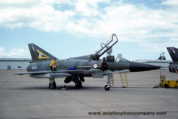RAAF 2 OCU Dassault Mirage 3OD A3-113 (1980)