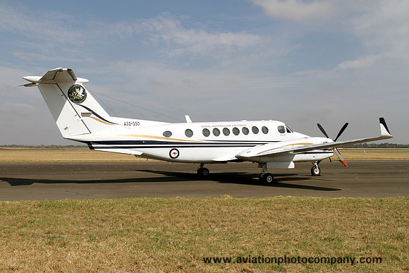 RAAF 32 Squadron Beech King Air 350 A32-350 at the Avalon Airshow (2013)