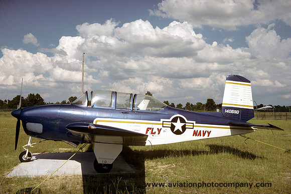 US Navy Beech T-34B Mentor 140690 (1976)