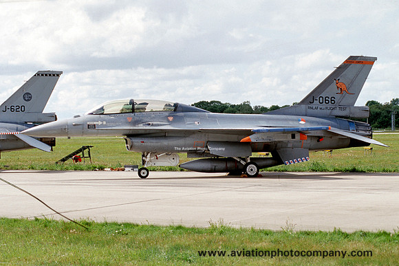 Dutch Air Force GD F-16BM Fighting Falcon J-066 (2004)