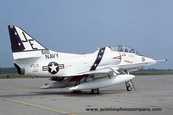 US Navy VC-2 Douglas TA-4J 155110/JE-01 (1975)
