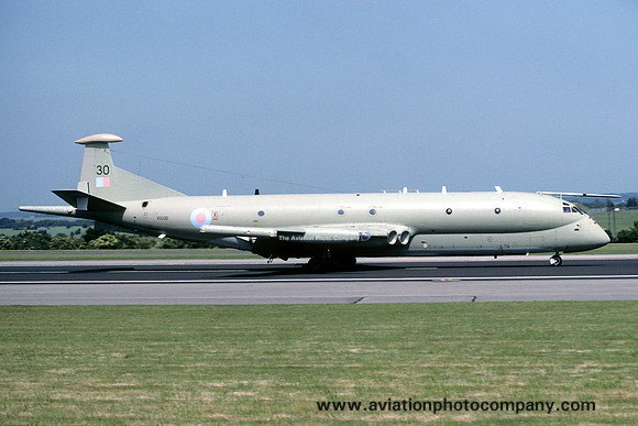 RAF Kinloss Wing HS Nimrod MR.2P XV230 at IAT Boscombe Down (1992)
