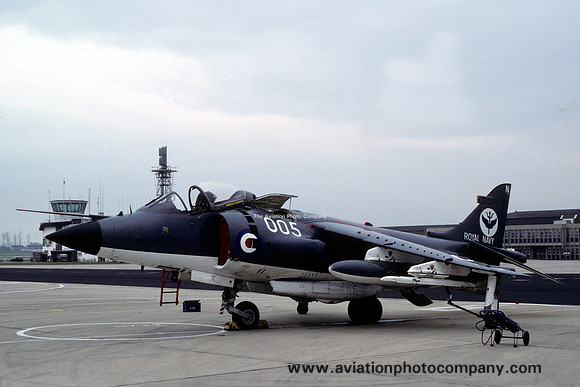 Royal Navy 801 Squadron Hawker Siddeley Sea Harrier FRS.1 XZ498/N005 (1981)