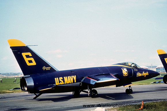 US Navy Blue Angels Grumman F-11A Tiger 141738/6 (1965)