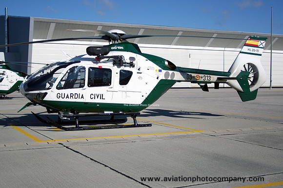 Spanish Guardia Civil Eurocopter EC-135P2+ HU.26-19/09-313 at Torrejon (2013)