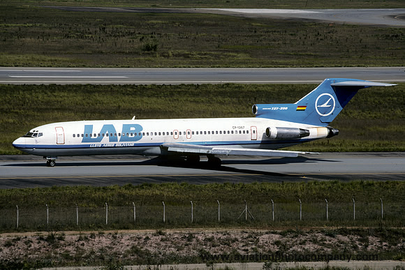 LAB Boeing 727-200 CP-1367 (1997)