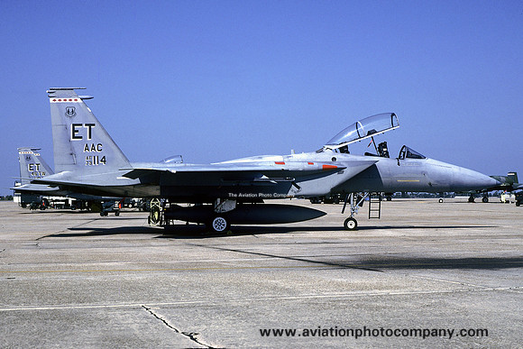 USAF 46 TW McDonnell Douglas F-15B Eagle 73-0114/ET (2000)
