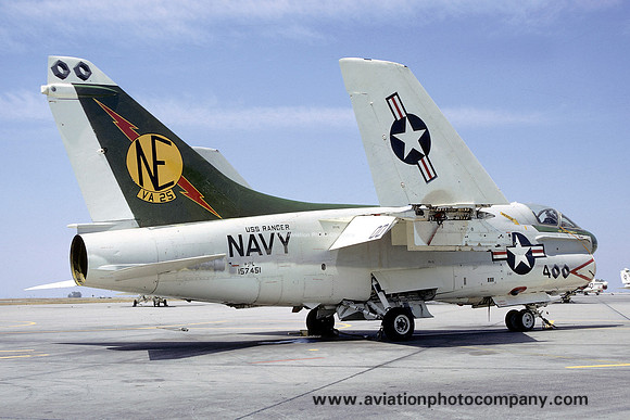 US Navy VA-25 LTV A-7E 157451/NE-400 (1972)
