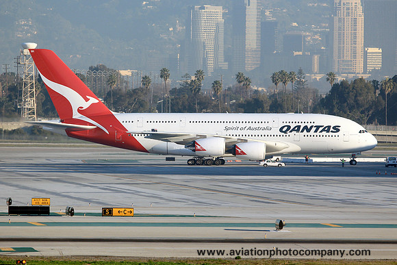 Qantas Airbus A380-800 VH-OQH at Los Angeles IAP (2013)