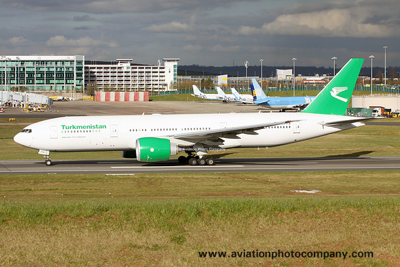 Turkmenistan Airlines Boeing 777-200LR EZ-A779 at Birmingham IAP (2016)