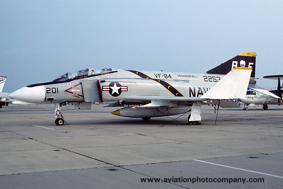 US Navy VF-84 McDonnell F-4J Phantom 152253/AE-201 (1975)