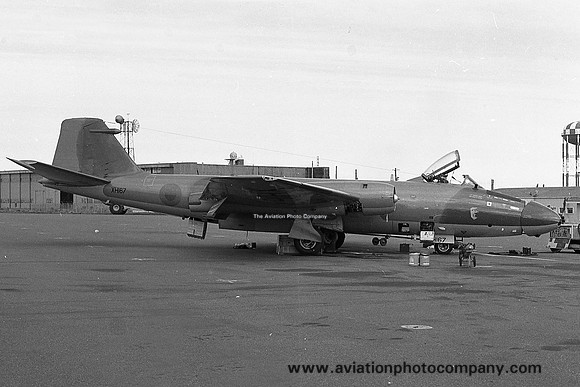 RAF English Electric Canberra PR.9 XH167 at Keflavik (1978)