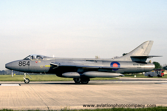 Royal Navy FRADU Hawker Hunter GA.11 XE689/VL864 (1992)