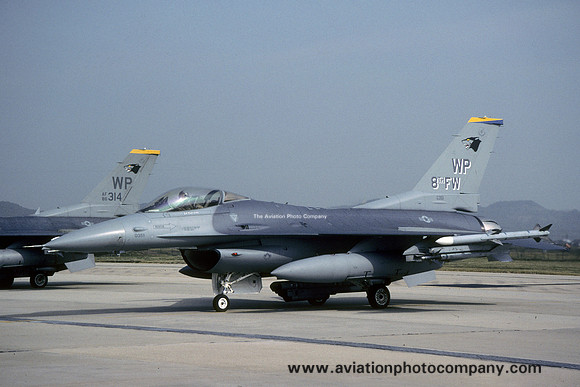 USAF 8 FW 80 FS GD F-16C 86-0351/WP (2001)